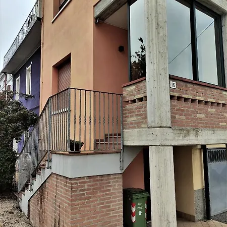 Silver Home Bagnolo San Vito Exterior photo