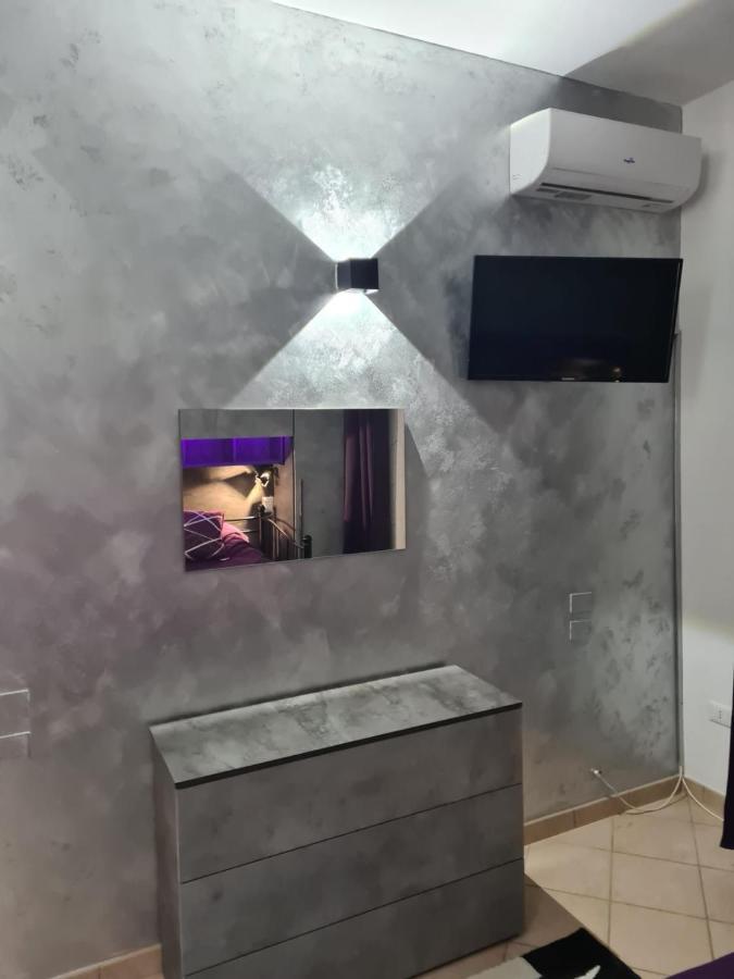 Apartment Silver *